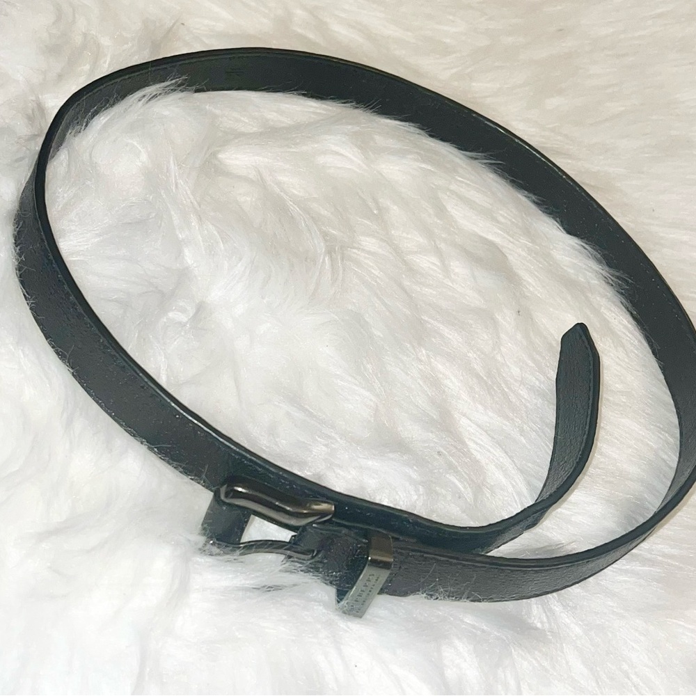 Burberry Metallic Black Leather Belt size small